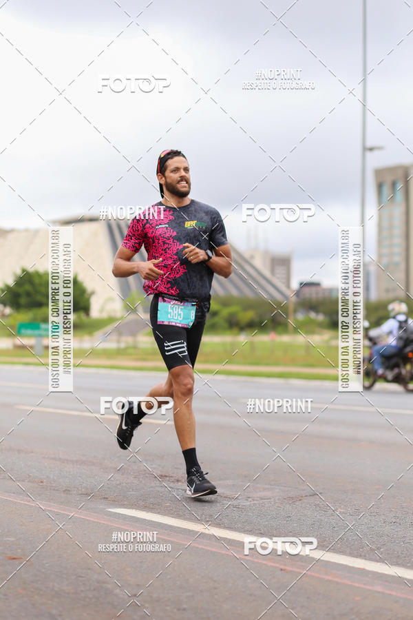 Buy your photos of the eventASICS Golden Run - Bras�lia on Fotop