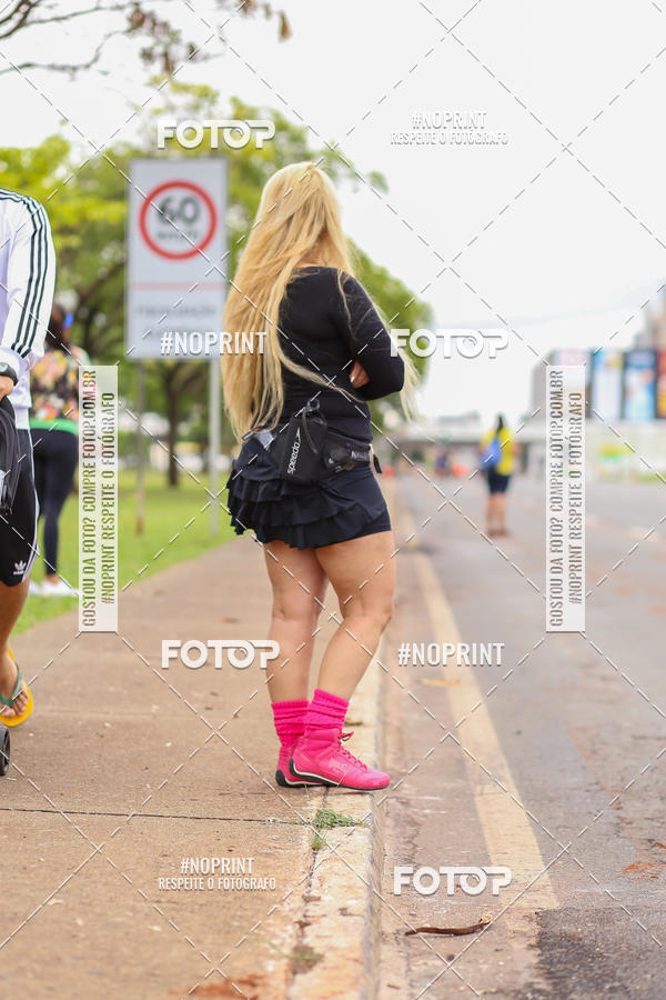 Buy your photos of the eventASICS Golden Run - Bras�lia on Fotop