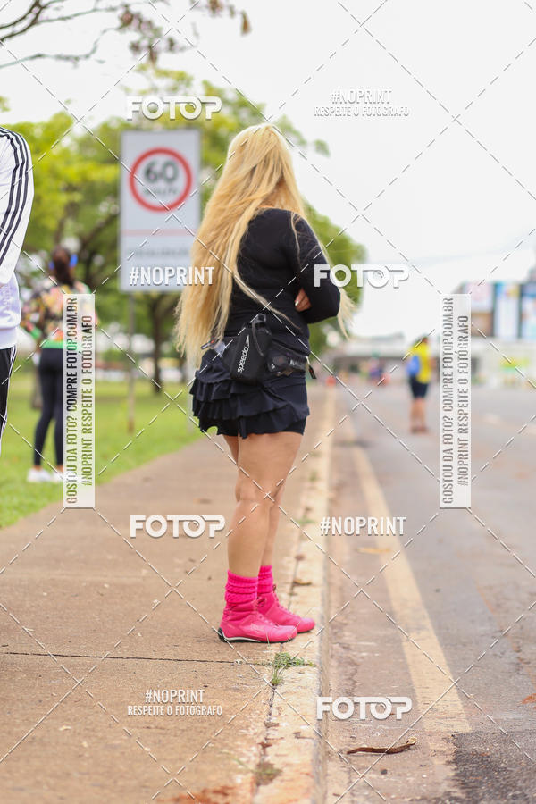 Buy your photos of the eventASICS Golden Run - Bras�lia on Fotop