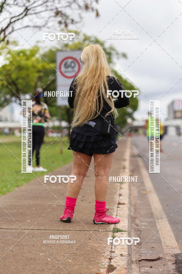 Buy your photos of the eventASICS Golden Run - Bras�lia on Fotop