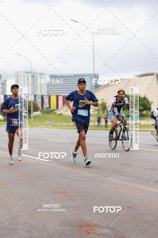 Buy your photos of the eventASICS Golden Run - Bras�lia on Fotop