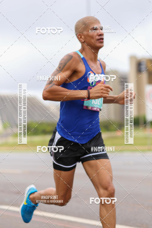 Buy your photos of the eventASICS Golden Run - Bras�lia on Fotop