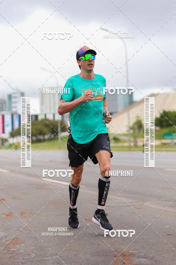 Buy your photos of the eventASICS Golden Run - Bras�lia on Fotop