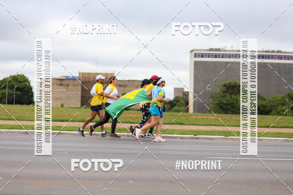 Buy your photos of the eventASICS Golden Run - Bras�lia on Fotop