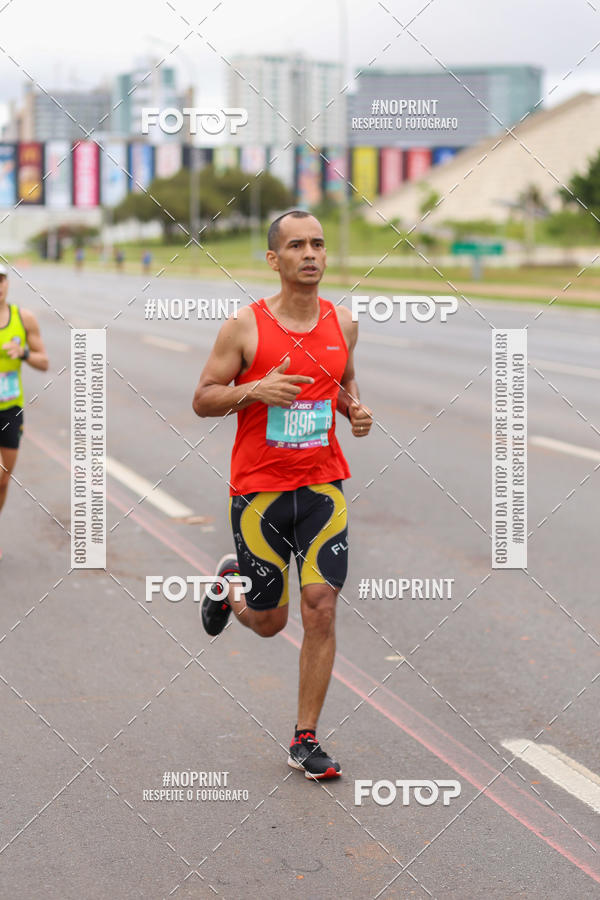 Buy your photos of the eventASICS Golden Run - Bras�lia on Fotop