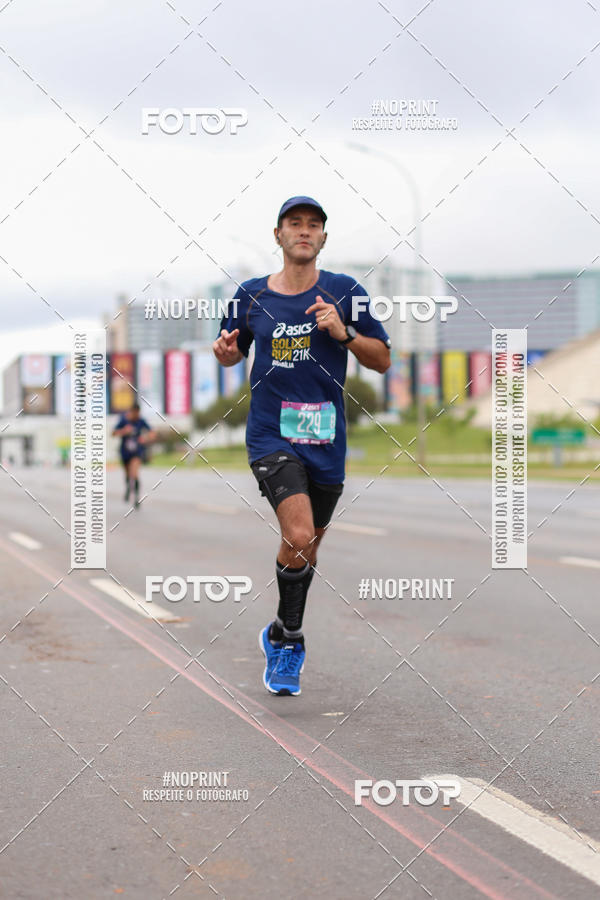 Buy your photos of the eventASICS Golden Run - Bras�lia on Fotop
