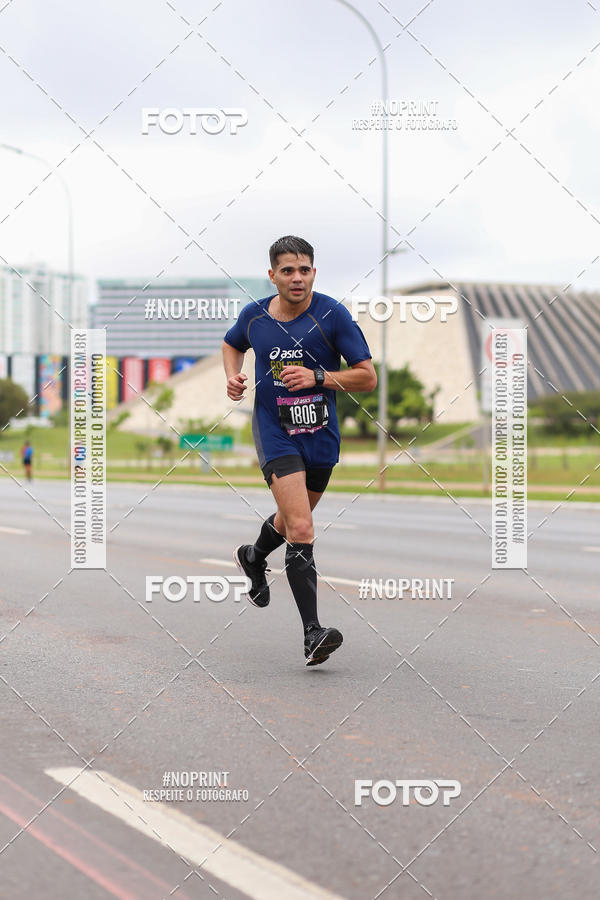Buy your photos of the eventASICS Golden Run - Bras�lia on Fotop