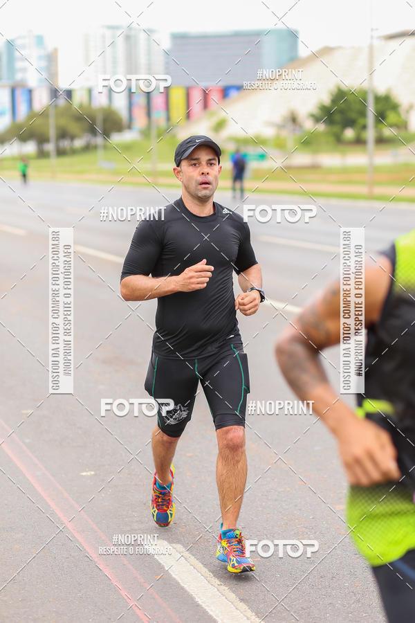 Buy your photos of the eventASICS Golden Run - Bras�lia on Fotop