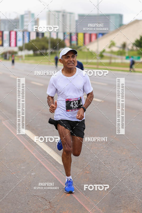 Buy your photos of the eventASICS Golden Run - Bras�lia on Fotop