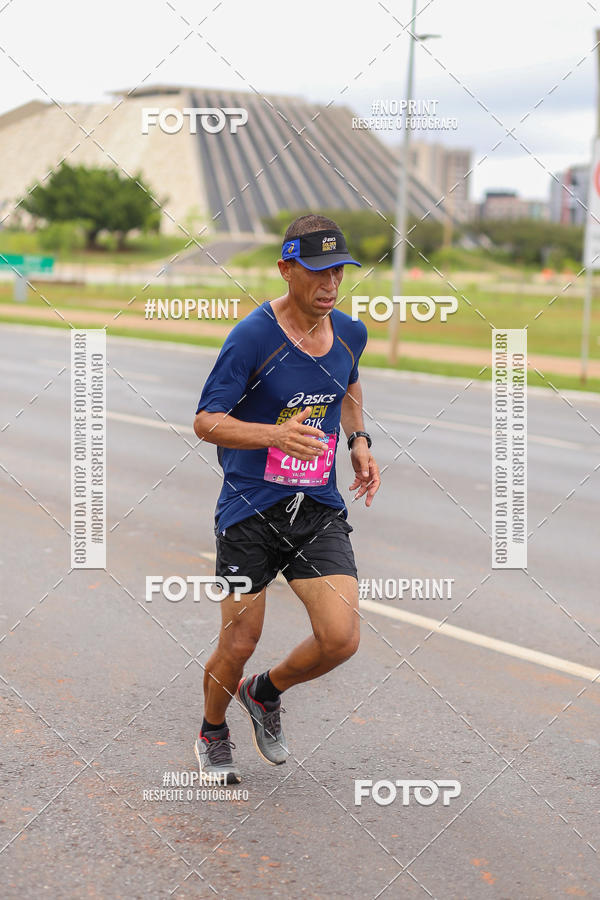 Buy your photos of the eventASICS Golden Run - Bras�lia on Fotop