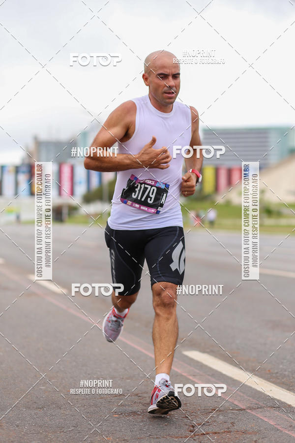 Buy your photos of the eventASICS Golden Run - Bras�lia on Fotop