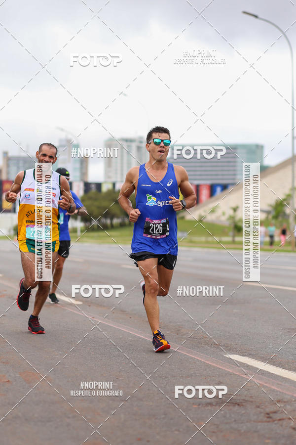 Buy your photos of the eventASICS Golden Run - Bras�lia on Fotop