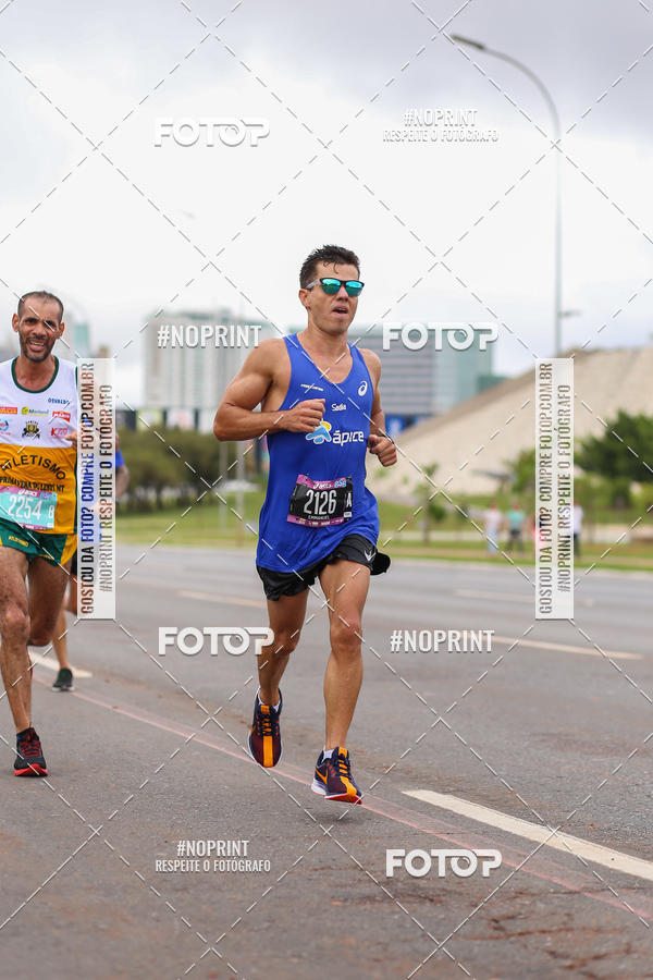 Buy your photos of the eventASICS Golden Run - Bras�lia on Fotop