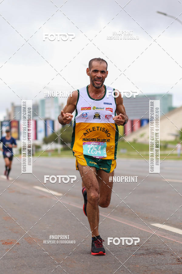 Buy your photos of the eventASICS Golden Run - Bras�lia on Fotop