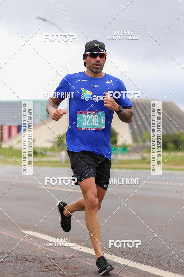 Buy your photos of the eventASICS Golden Run - Bras�lia on Fotop