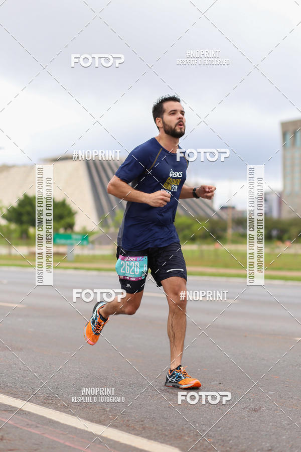 Buy your photos of the eventASICS Golden Run - Bras�lia on Fotop