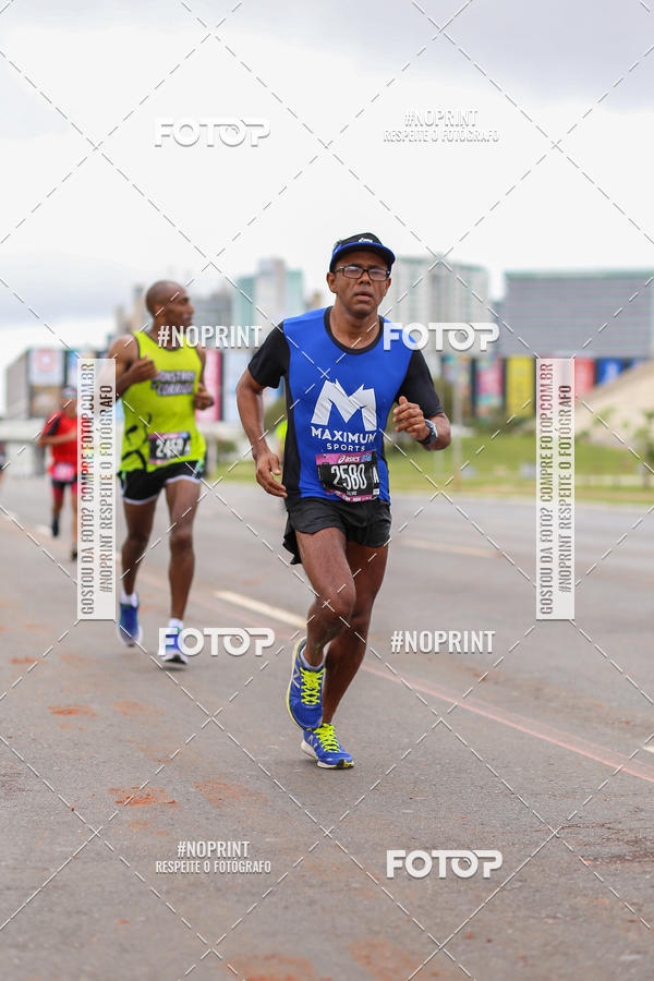 Buy your photos of the eventASICS Golden Run - Bras�lia on Fotop