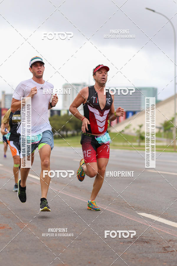 Buy your photos of the eventASICS Golden Run - Bras�lia on Fotop