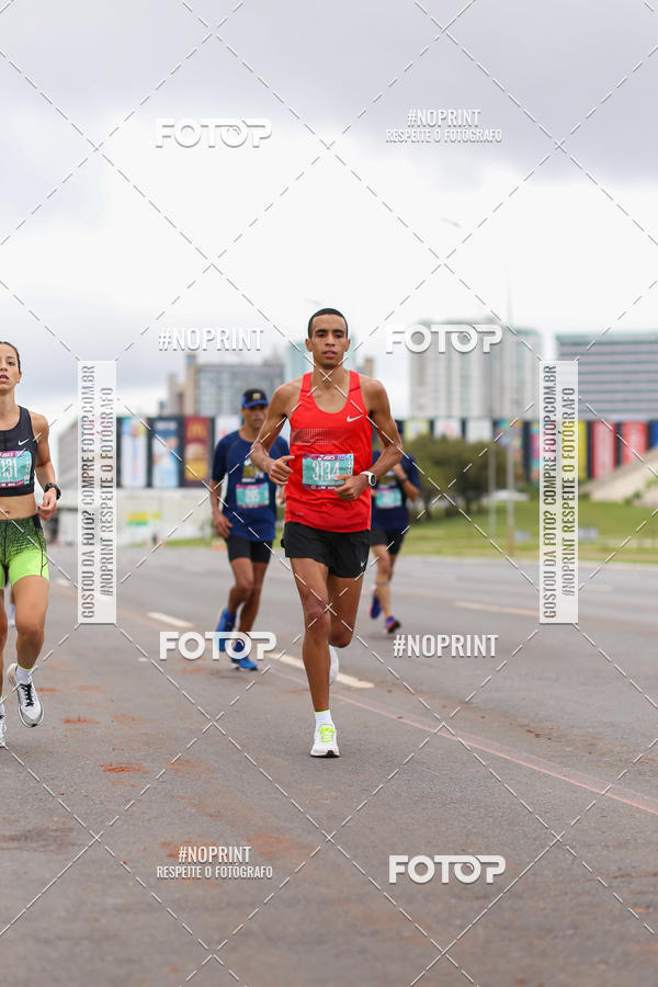 Buy your photos of the eventASICS Golden Run - Bras�lia on Fotop