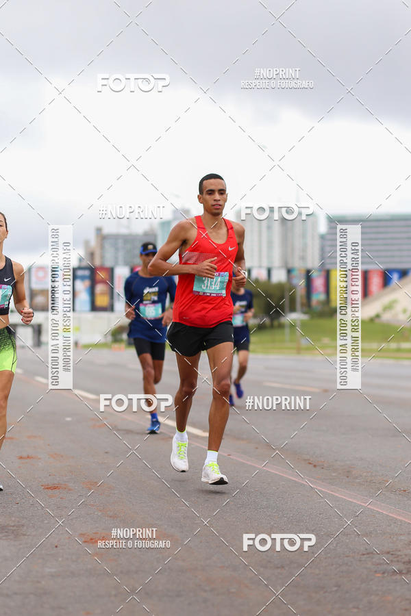 Buy your photos of the eventASICS Golden Run - Bras�lia on Fotop