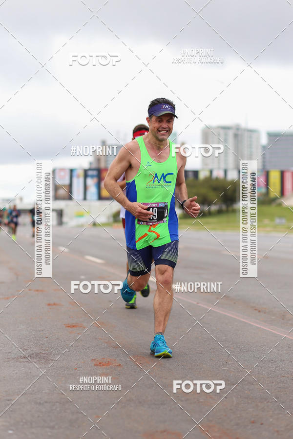 Buy your photos of the eventASICS Golden Run - Bras�lia on Fotop