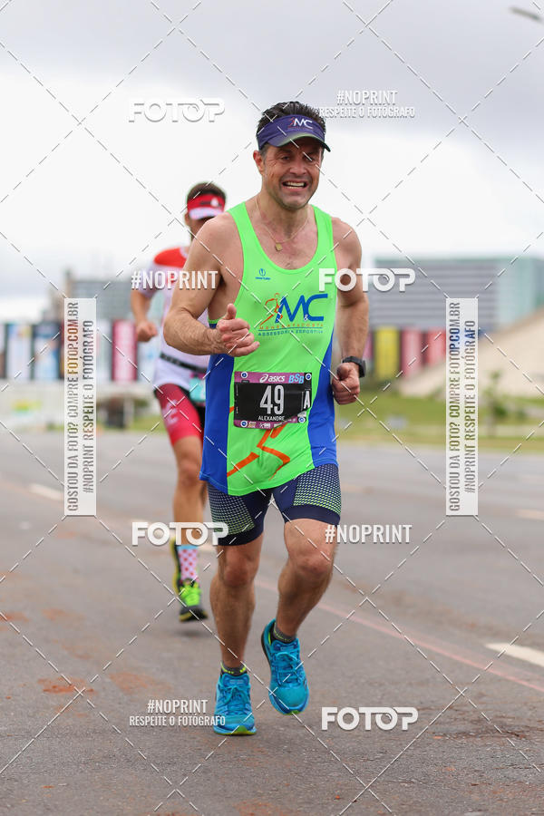 Buy your photos of the eventASICS Golden Run - Bras�lia on Fotop