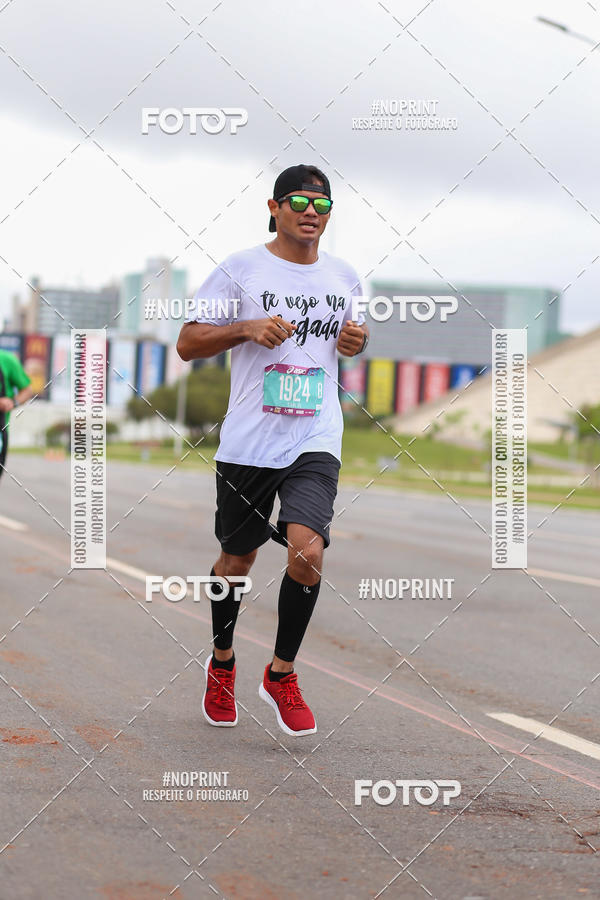 Buy your photos of the eventASICS Golden Run - Bras�lia on Fotop