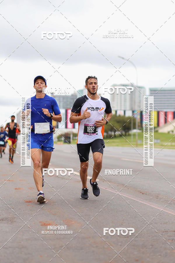 Buy your photos of the eventASICS Golden Run - Bras�lia on Fotop