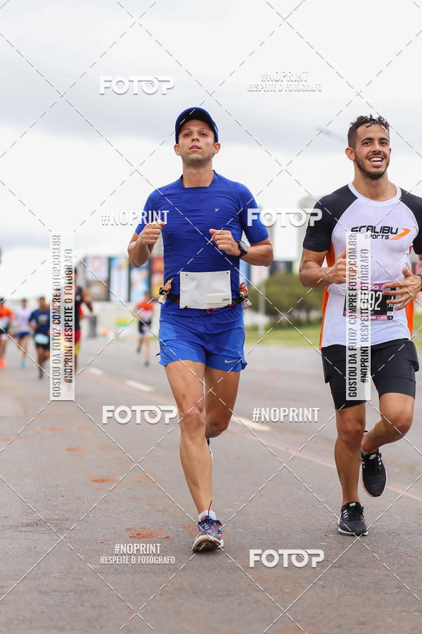 Buy your photos of the eventASICS Golden Run - Bras�lia on Fotop