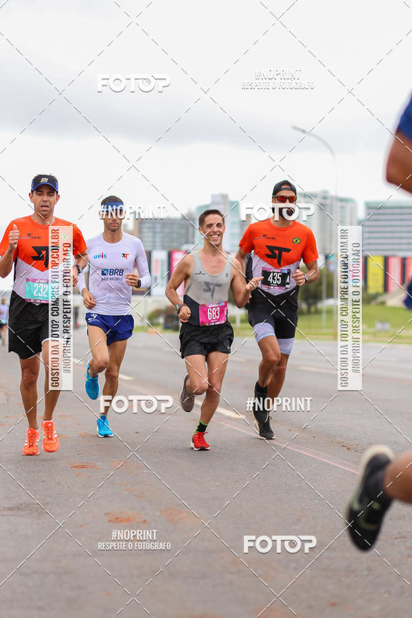 Buy your photos of the eventASICS Golden Run - Bras�lia on Fotop