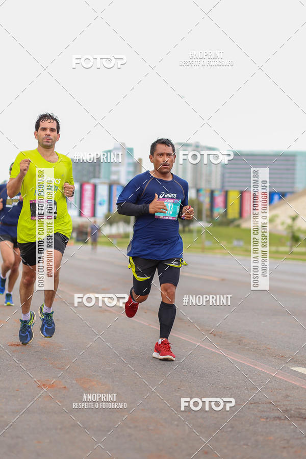 Buy your photos of the eventASICS Golden Run - Bras�lia on Fotop