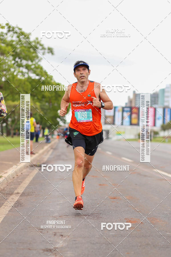 Buy your photos of the eventASICS Golden Run - Bras�lia on Fotop