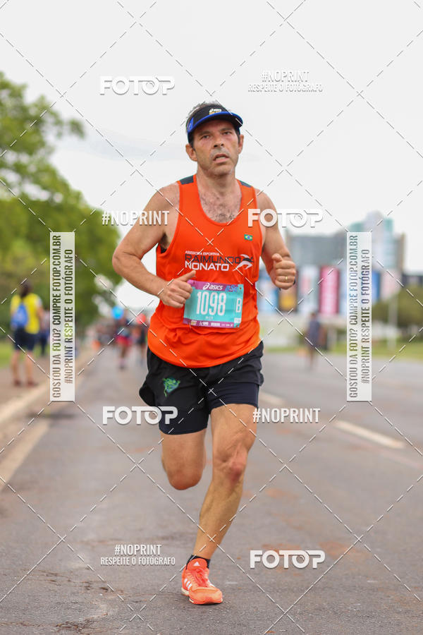 Buy your photos of the eventASICS Golden Run - Bras�lia on Fotop