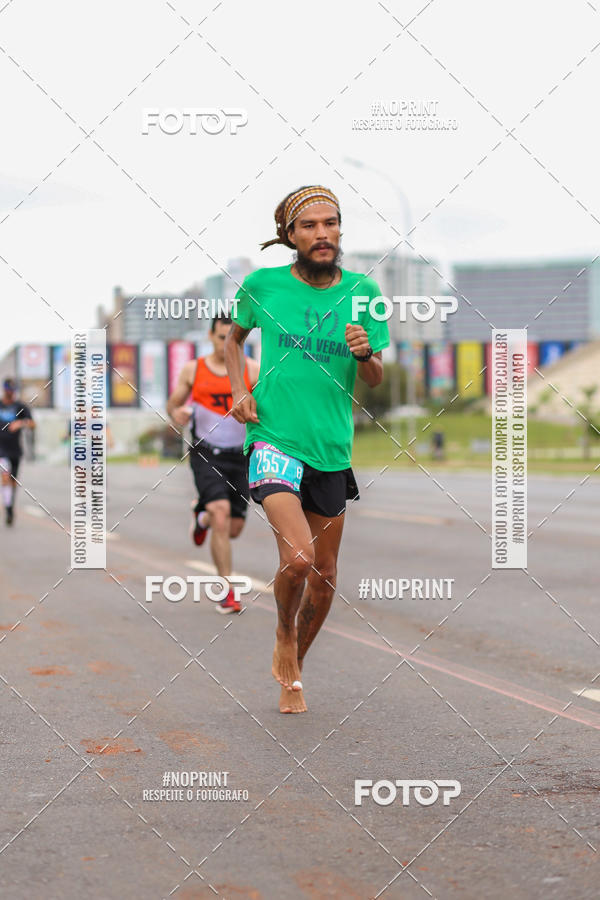 Buy your photos of the eventASICS Golden Run - Bras�lia on Fotop