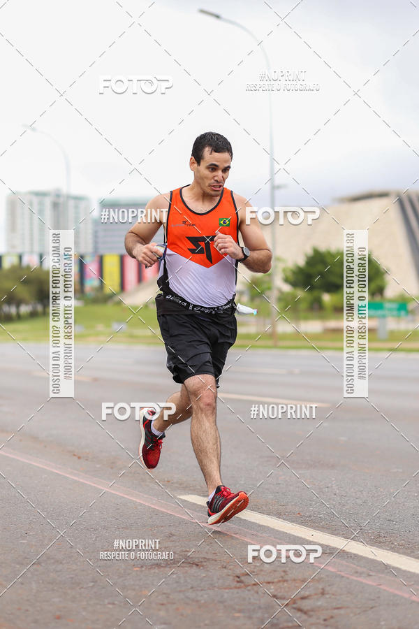 Buy your photos of the eventASICS Golden Run - Bras�lia on Fotop