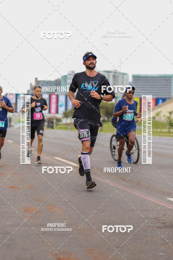 Buy your photos of the eventASICS Golden Run - Bras�lia on Fotop