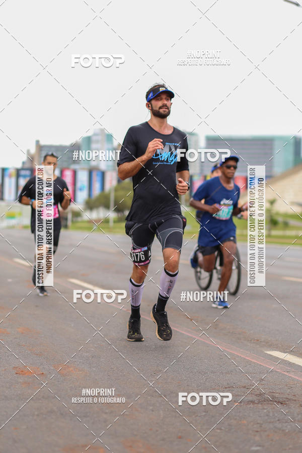 Buy your photos of the eventASICS Golden Run - Bras�lia on Fotop