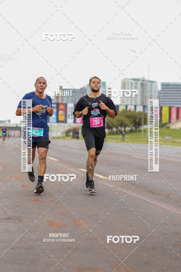 Buy your photos of the eventASICS Golden Run - Bras�lia on Fotop