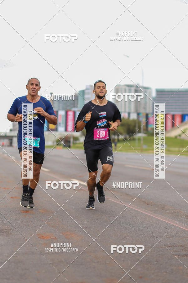 Buy your photos of the eventASICS Golden Run - Bras�lia on Fotop