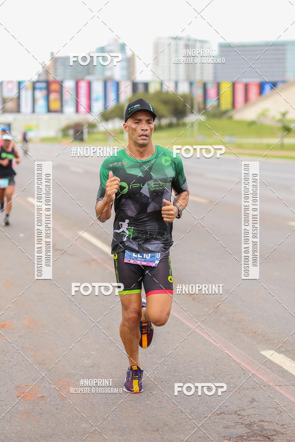 Buy your photos of the eventASICS Golden Run - Bras�lia on Fotop