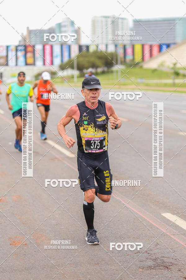 Buy your photos of the eventASICS Golden Run - Bras�lia on Fotop