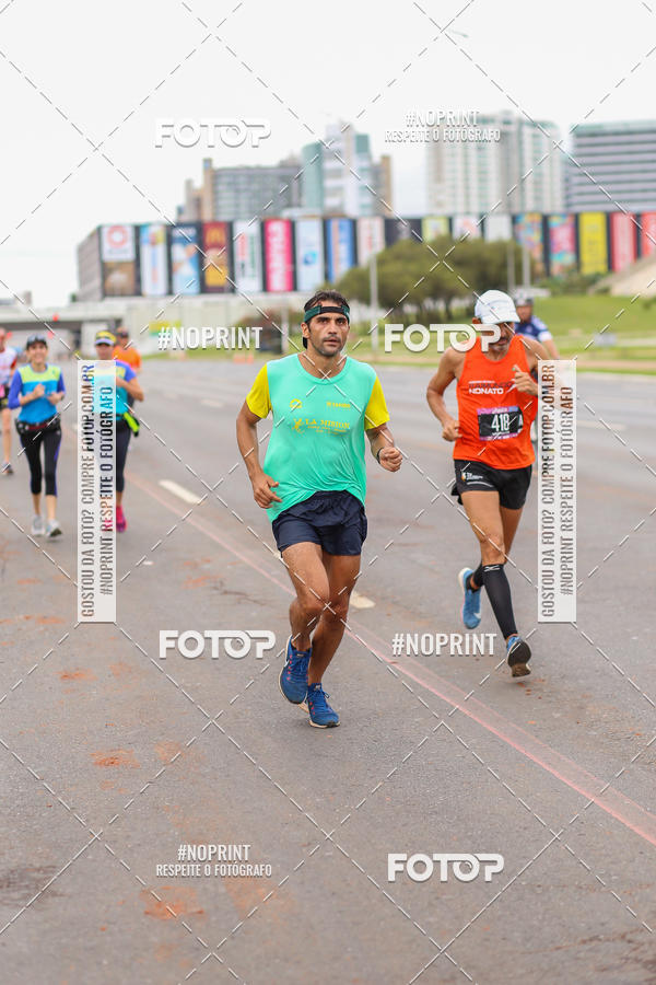 Buy your photos of the eventASICS Golden Run - Bras�lia on Fotop