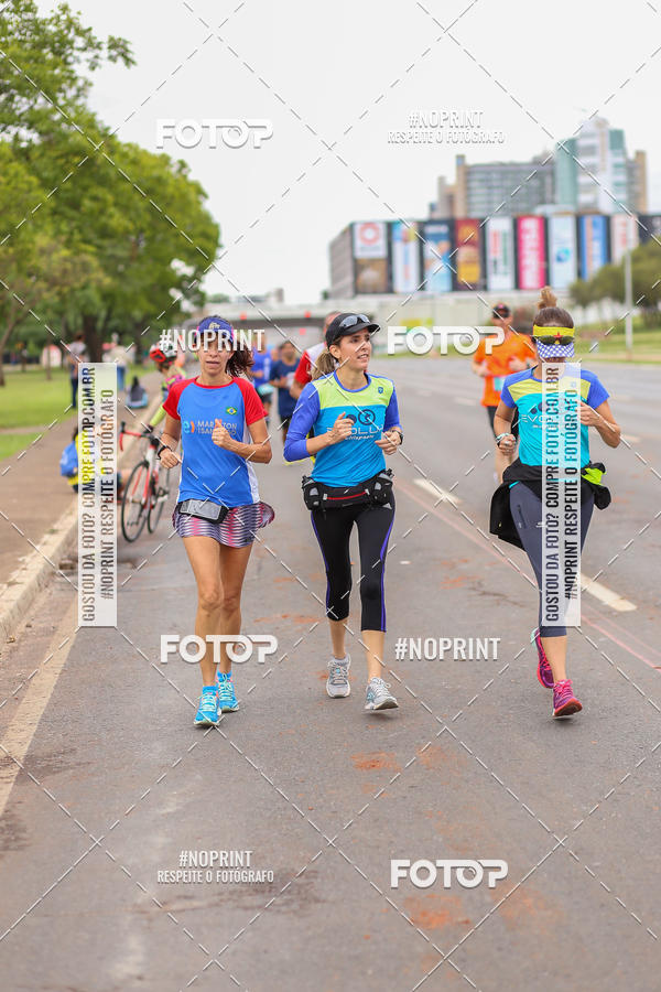 Buy your photos of the eventASICS Golden Run - Bras�lia on Fotop