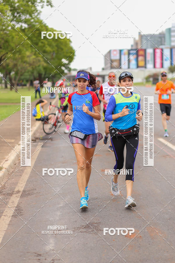 Buy your photos of the eventASICS Golden Run - Bras�lia on Fotop