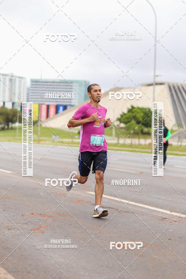 Buy your photos of the eventASICS Golden Run - Bras�lia on Fotop
