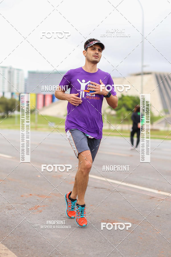 Buy your photos of the eventASICS Golden Run - Bras�lia on Fotop