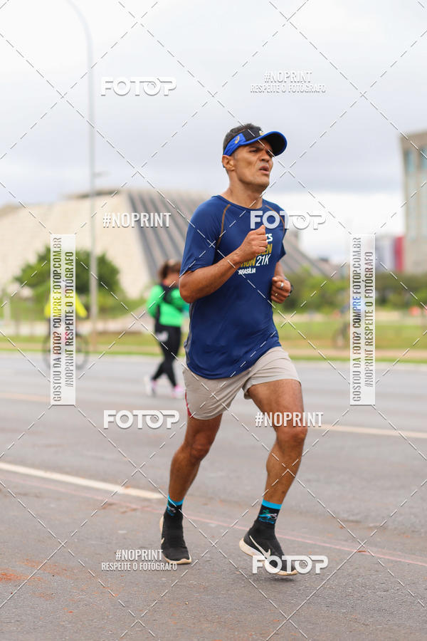 Buy your photos of the eventASICS Golden Run - Bras�lia on Fotop