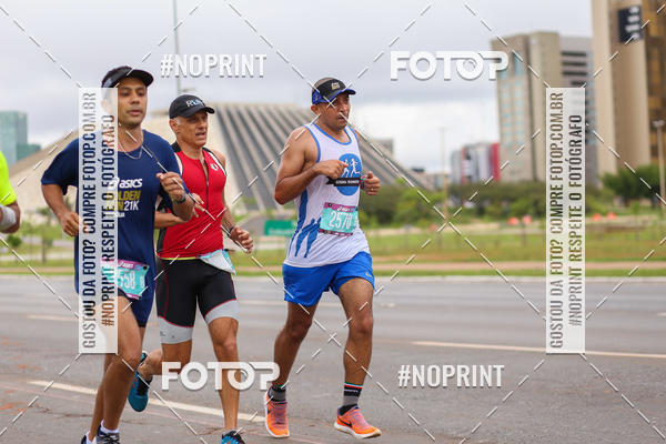 Buy your photos of the eventASICS Golden Run - Bras�lia on Fotop