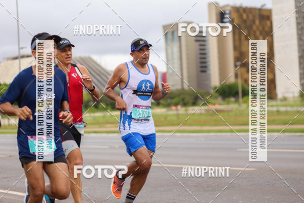 Buy your photos of the eventASICS Golden Run - Bras�lia on Fotop