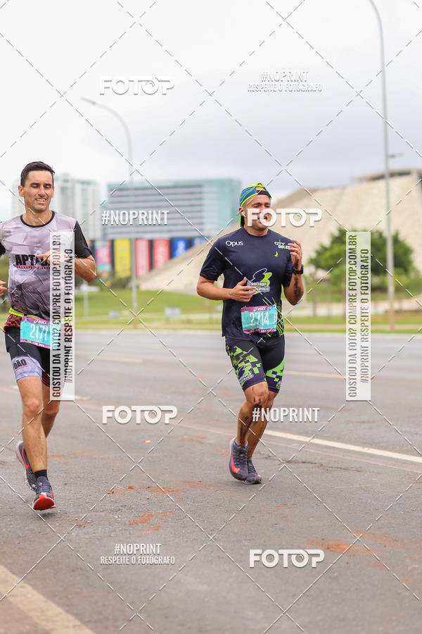 Buy your photos of the eventASICS Golden Run - Bras�lia on Fotop